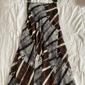 ASTR  Medium Patterned Maxi Skirt, Sheer fabric but black underskirt